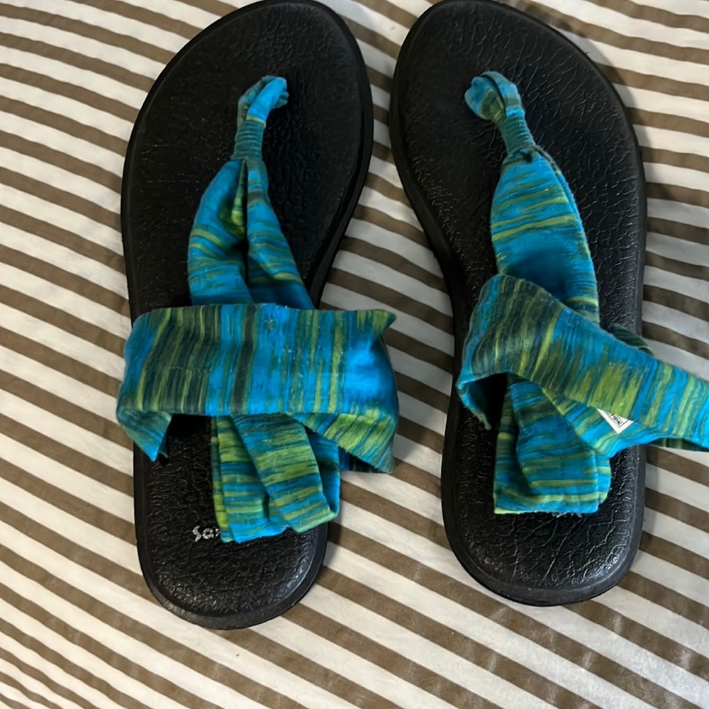 Sanuk Sandals
